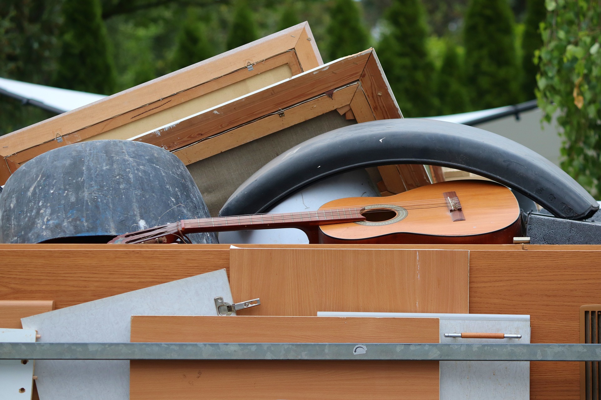 Australia's Furniture Waste Australia's Furniture Waste